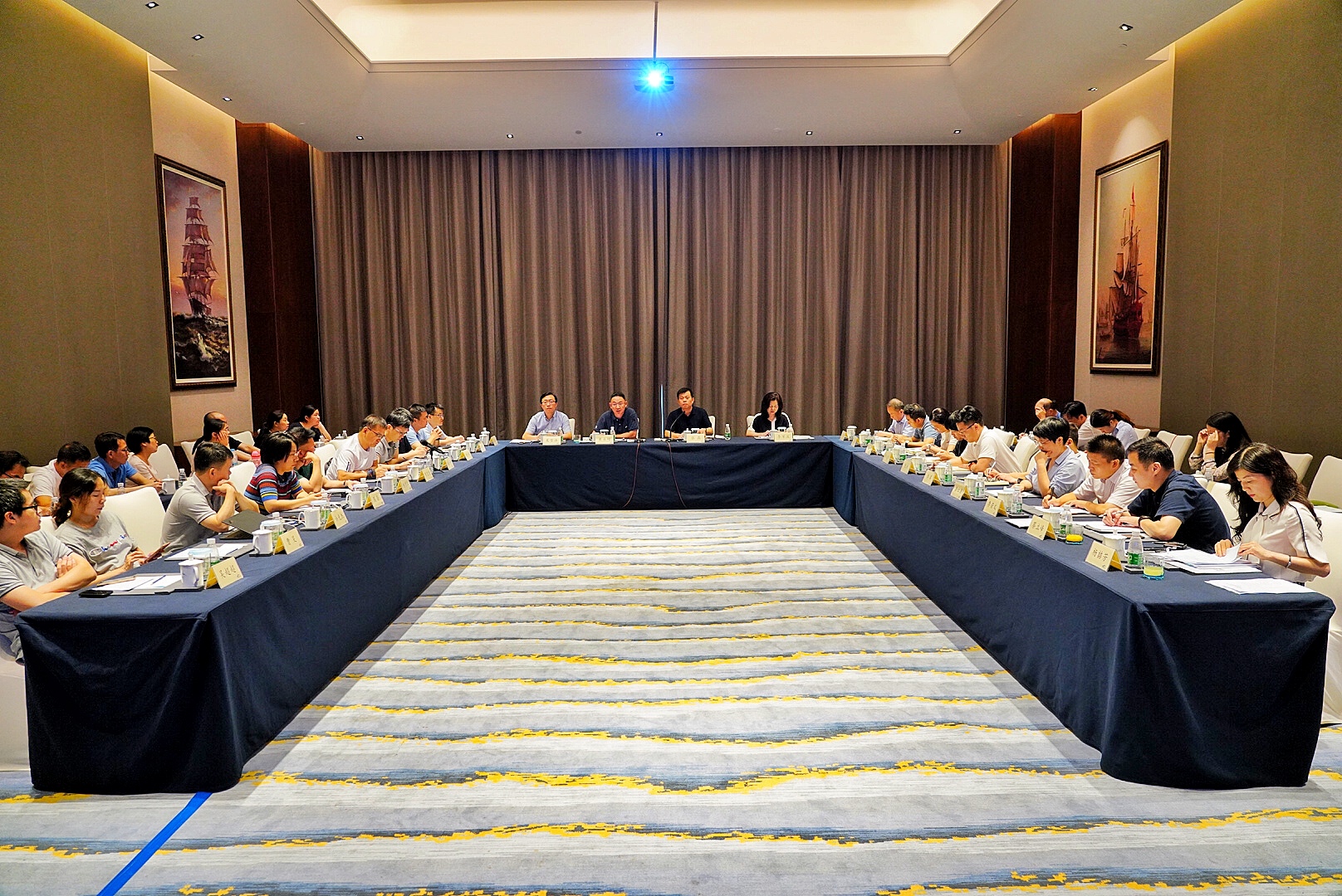 寧興貿(mào)易集團(tuán)召開(kāi)2020年半年度工作會(huì)議 暨外貿(mào)業(yè)務(wù)發(fā)展專(zhuān)題研討會(huì)