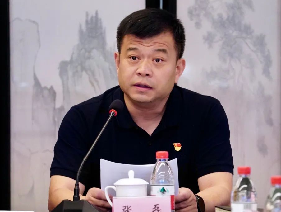 聚力發(fā)展踐使命 攻堅(jiān)突破顯擔(dān)當(dāng)| 寧興控股黨委召開黨員干部七一座談會