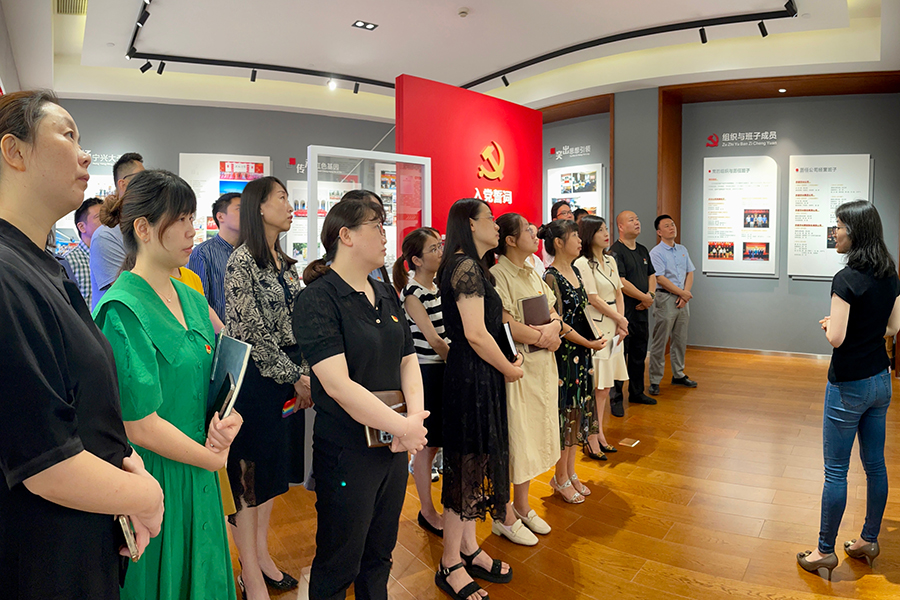 砥礪奮進新征程 喜迎黨的二十大 —— 貿(mào)易集團各黨支部積極開展主題黨日活動