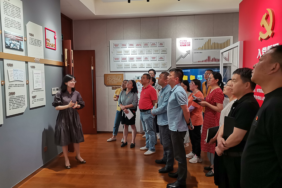 砥礪奮進新征程 喜迎黨的二十大 —— 貿(mào)易集團各黨支部積極開展主題黨日活動